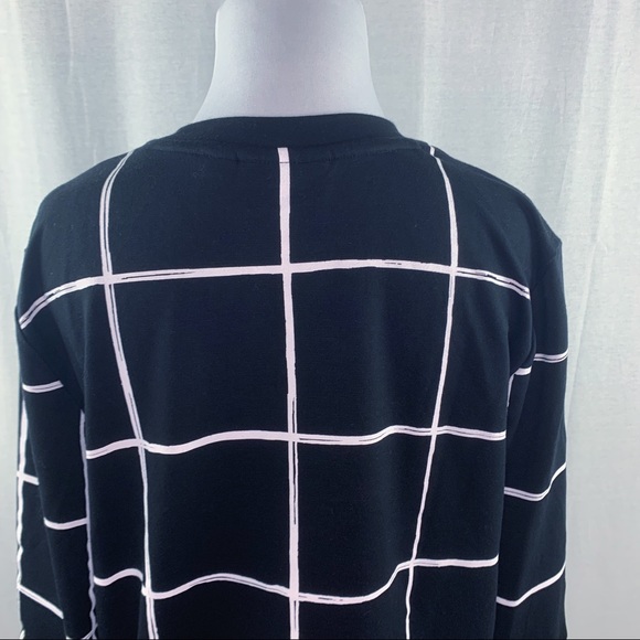 Apt. 9 black windowpane pattern floral detail sweatshirt - Picture 7 of 11